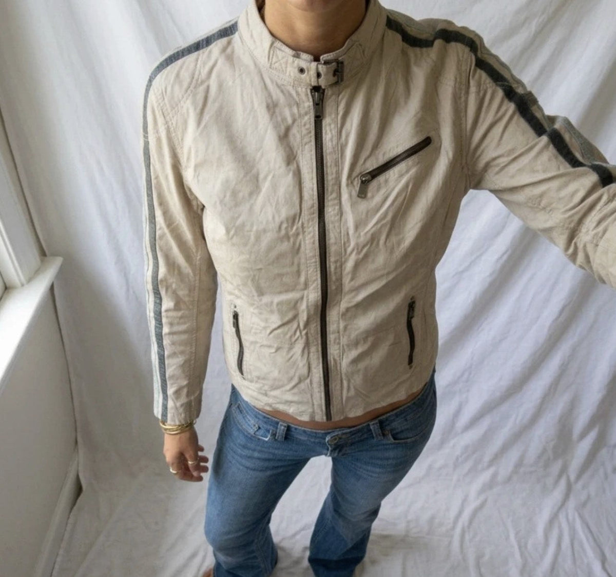 Vintage Y2K Beige Racer Jacket with Contrast Stripes