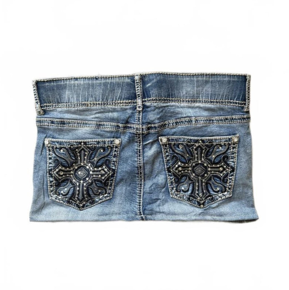 Vintage Y2K Low Rise Denim Mini Skirt with Embellished Pockets detail 2